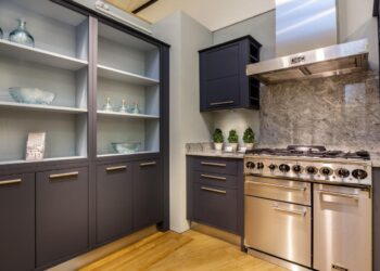 A complete guide on how to upcycle kitchen cabinets | Rehome